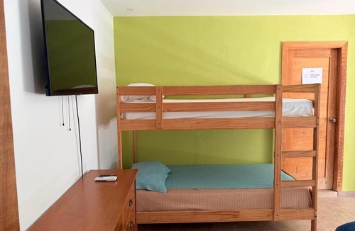 Yamasa Hotel | Hostal Yara Beach