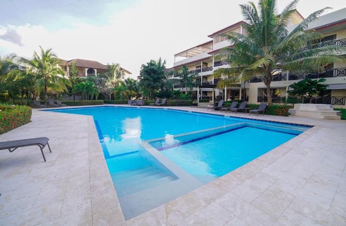 El Callejon Hotel | Hotel Niza Garden Suites