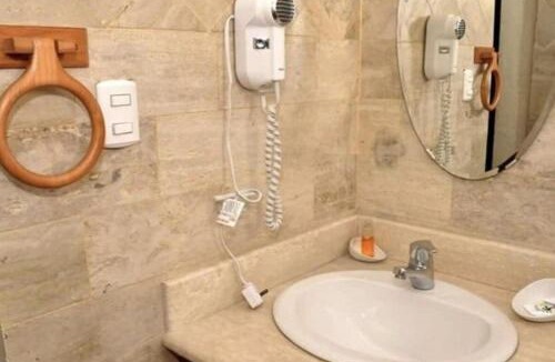 La Isabelita Hotel | Hotel Tropicana