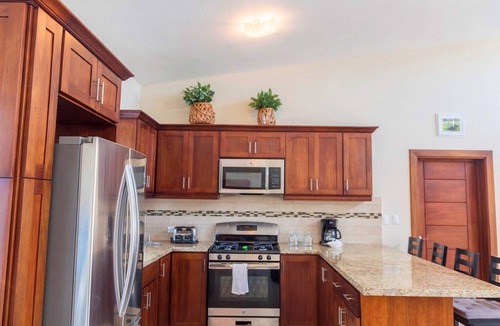 La Mulata Villa | Inexpensive 2-bedroom villa with private pool, internet, air conditioning, TV