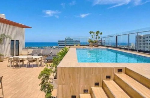 La Julia House | LARAn Casona r