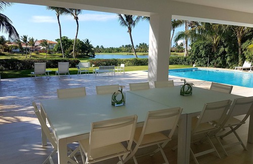 Bavaro Villa | Luxury, 1 of a kind, Lake-view Villa on Golf course
