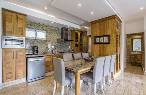 Las Terrenas Apartment | Luxury 3-bedroom duplex with air-conditioning Range 5 min