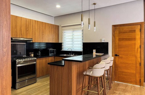 Punta Cana House | Luxury 4-Bedroom Villa with Private Pool & Beach Access