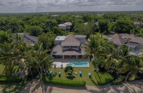 Punta Cana Villa | Luxury Golf Villa in Exclusive Punta Cana Resort