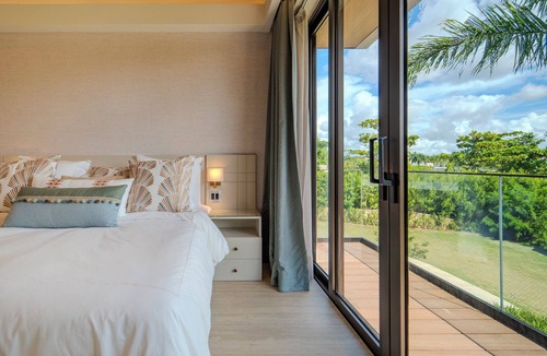 Casa de Campo Villa | Luxury Guesthouse Villa with Golf Cart in Casa de Campo