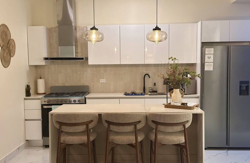 Gascue Apartment | Luxury Oasis Urbano Condo near Malecon and Zona Colonial