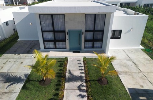 Sosua Villa | Modern 3 BR Villa with pool in upscale gated community