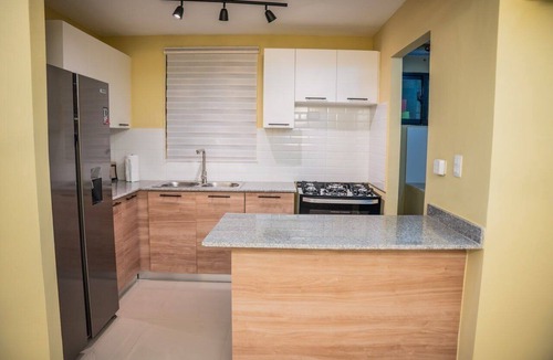 Santo Domingo Este Apartment | Modern 3BR Apartment Near SDQ Airport with Free Parking, Fast Wi-Fi