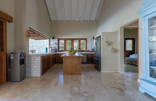 Las Terrenas Villa | Modern Luxury Villa with direct access to the beach 3min walk in gated community