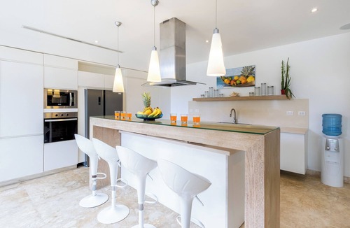 Bavaro Villa | NEW Unique VILLA WATERFALL - PRIVATE POOL, MAID, BBQ. 5-STAR PUNTA CANA VILLA!