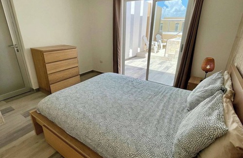 El Soco Apartment | Oceanfront 2BDR Penthouse with Jacuzzi at Playa Nueva Romana
