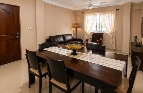 San Geronimo Apartment | Off Campus by Suarez Properties | UASD | 3 Bds