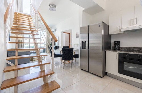 Villas Del Mar Apartment | Penthouse Paradise Pool Terraces Parking BBQ