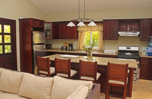 La Mulata Villa | Private, quiet 2BD villa with pool, jacuzzi, safes, BBQ, Wi-Fi, free bus