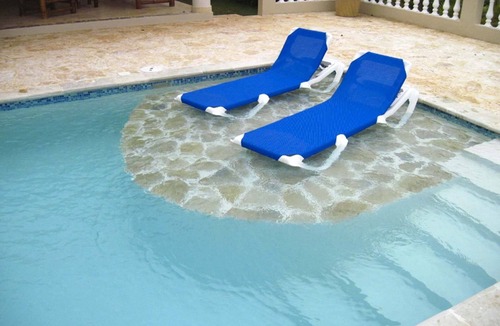 La Mulata Villa | Private, quiet 2BD villa with pool, jacuzzi, safes, BBQ, Wi-Fi, free bus