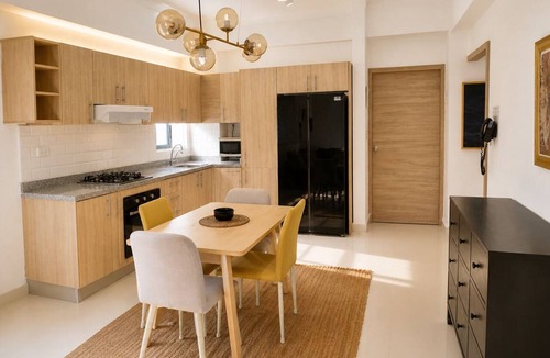 Ciudad Universitaria Apartment | Private terrace stay near the Malecón