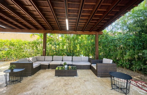 Punta Cana Village House | Private villa with hot tub & BBQ near PUJ