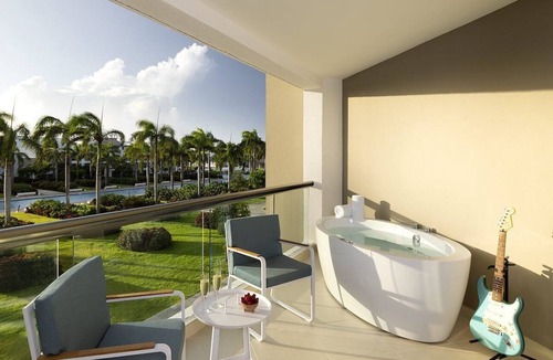 Bavaro Hotel | Punta Cana Casino: Enjoy All-Inclusive Fun, Perfect for relaxation | 4 Units