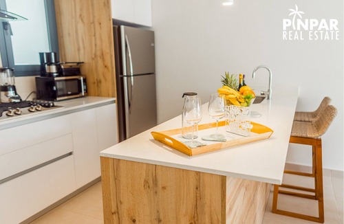 El Cortecito Apartment | Royal Penthouse Ste/Private Picuzzi/3BR, 5 min from the beach
