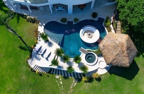 Los Brazos House | Seaglass Boca 7br Villa Beachfront Private Retreat