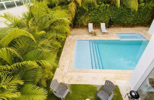 Sosua Villa | Sleeps up to 9 | Family Retreat, Pool & Jacuzzi