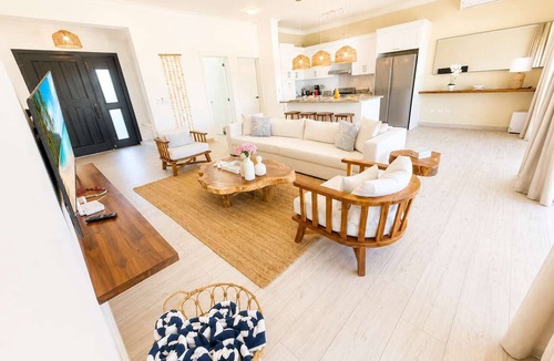 Playa Chiquita Villa | Solana | Pool, Rooftop, Coastal Retreat & Sleeps 7