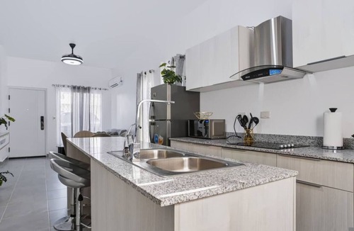 El Macao House | Spacious 3BR Home Pool Macao Beach