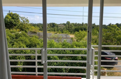 El Factor Apartment | Studio apartment with available parking