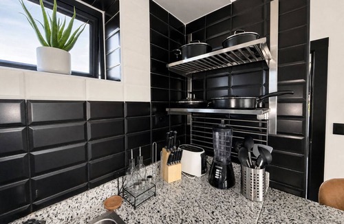 El Batey Apartment | Stylish 1-Bed – LAP Pool - Wi-Fi - GYM - Hot water