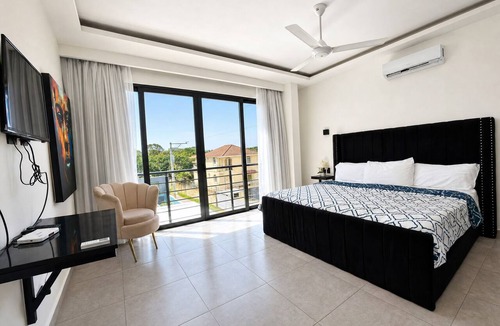El Batey Apartment | Stylish 1-Bed – LAP Pool - Wi-Fi - GYM - Hot water