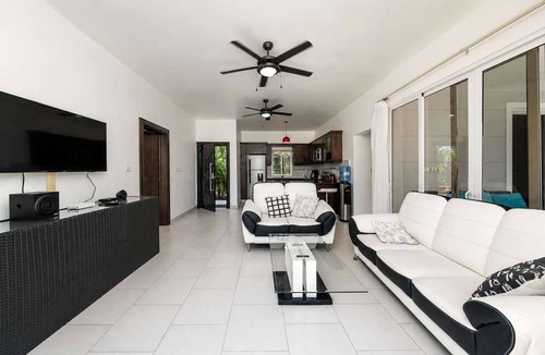 Sosua House | Sunlit Pool Hideaway ● 2 En-Suite Kings