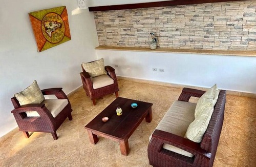 La Mulata Villa | Sunny and warm, friendly people, super beaches, low cost! 4BD villa for you