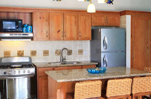 Urbanizacion Tavarez Villa | The hell with cold weather!
