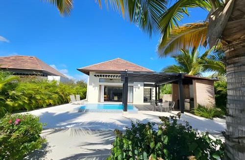 Punta Cana House | Tropical Private 3BR Villa w/pool and BBQ