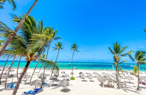Bavaro Hotel | Tropical Suites and Studios - Beach Club, Spa, Restaurants - playa Los Corales