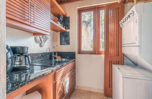Punta Cana Villa | Tropical villa with pool at Green Village B843