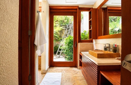 Punta Cana House | Villa CapCana: 5-Bedroom Villa with Pool, Jacuzzi, Beach, and Golf