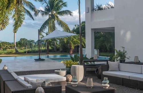 Casa de Campo House | Villa Cinco Ríos · Infinity Pool, Golf & Ocean Views, Staff Included