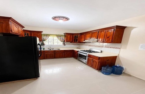 Cabrera House | Villa Guadalupe – 3 Floors, Private Pool & Ocean View