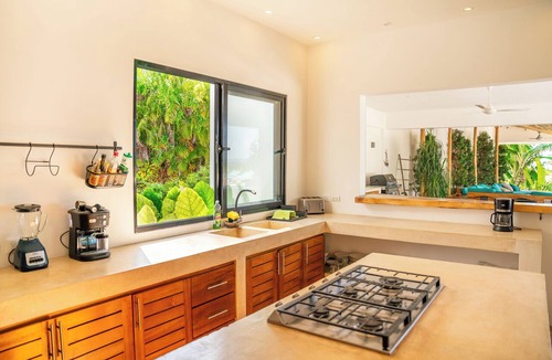 Las Terrenas Cabin | VILLA HOLISTIKA: Ocean view, private pool, 6 bedrooms, El Portillo, Las Terrenas