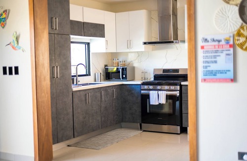 Punta Cana Villa | Villa Shorys: Free Electricity | 12Pax | Pool+Jacuzzi | A/C | Covered Parking