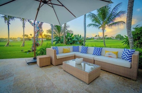 Las Lomas House | Villa Vega de Palma. Luxurious villa .Golf view