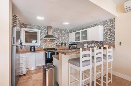 Sanchez Villa | Villa with ocean view bbq pool resort access