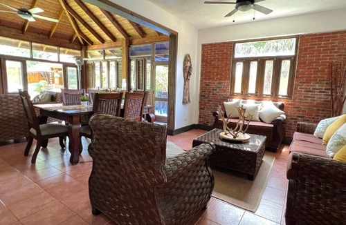 La Joya House | Welcoming 3-bedroom country house in charming Jarabacoa