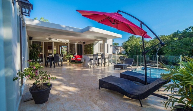 3-bedroom villa with private pool in guest-friendly secured Sosua residence