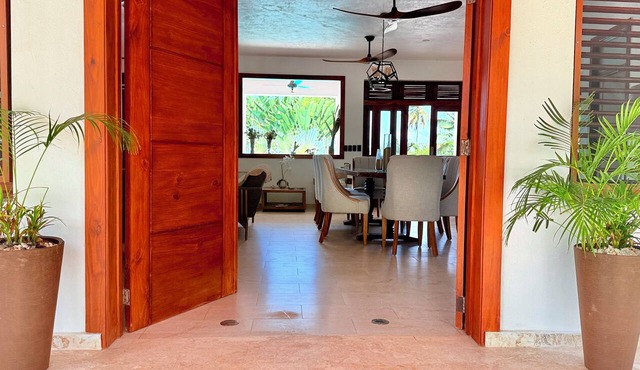 A Touch of Paradise: Villa Bahia Rincon in Samaná