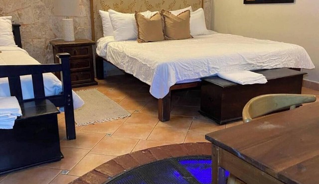 Colonial Mansion Hotel | Rooms King Ferdinand I, Breakfast Included