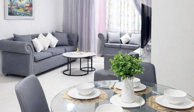 Cozy Apt | WiFi +AC | Great Location| Easy Checkin