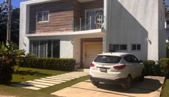 🌴 Elegant Modern Villa with Private Pool in Playa Encuentro – Cabarete 🌊